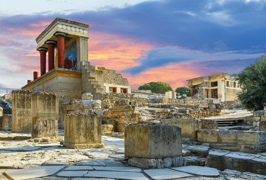 Chania - Knossos Palace Guided Tour - Heraklion’s old center and Venetian monuments