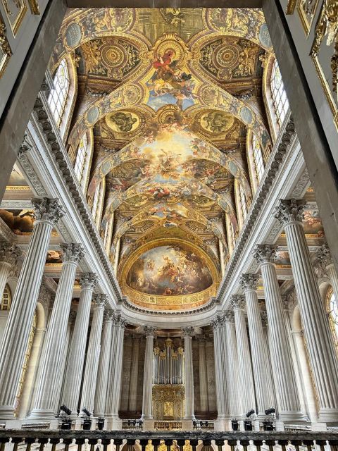 Chateau de Fontainebleau & Chateau de Versailles - Versailles Palace and the rooms that define it