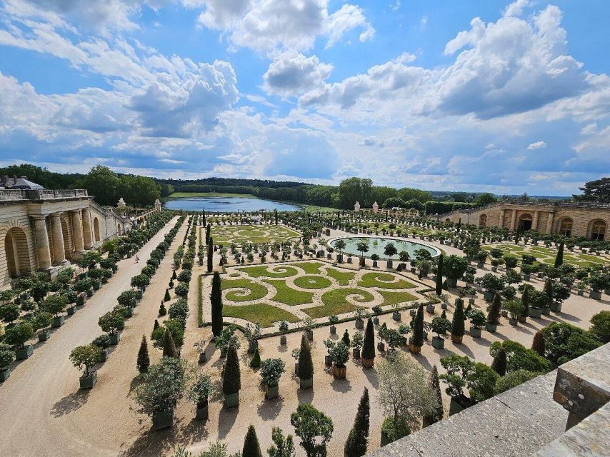 Chateau de Fontainebleau & Chateau de Versailles - Should you book the Fontainebleau and Versailles day trip?