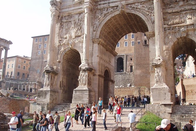 Colosseum Special Access on Arena Floor, Roman Forum and Palaces - Who should book this Rome tour?