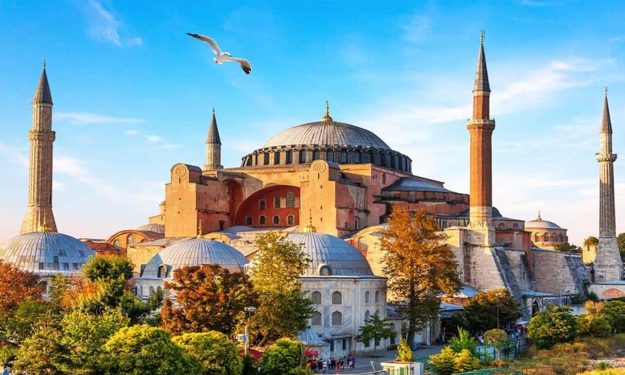 Combo: Hagia Sophia+Basilica Cistern Optional Topkapi Palace - Who will enjoy this most