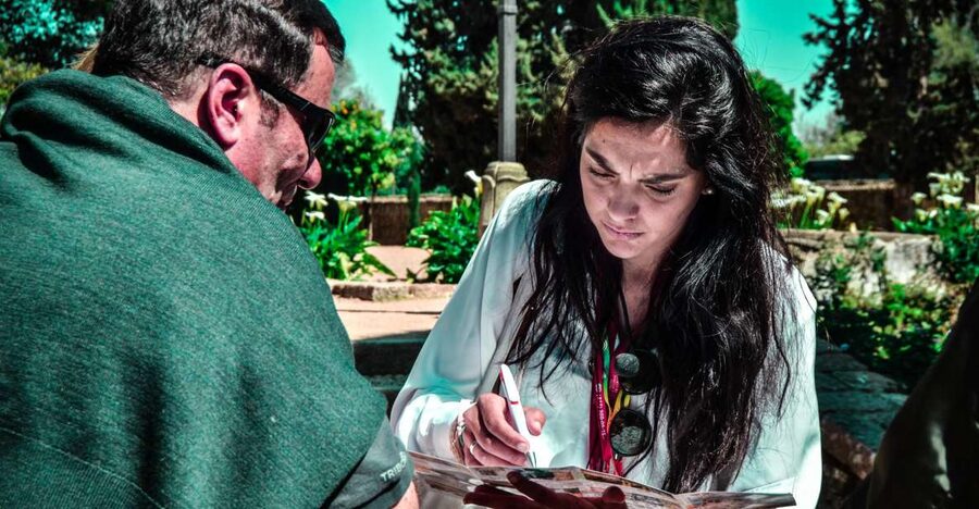 Cordoba: 2.5-Hour Guided Jewish Quarter and Alcazar Tour - Key points at a glance