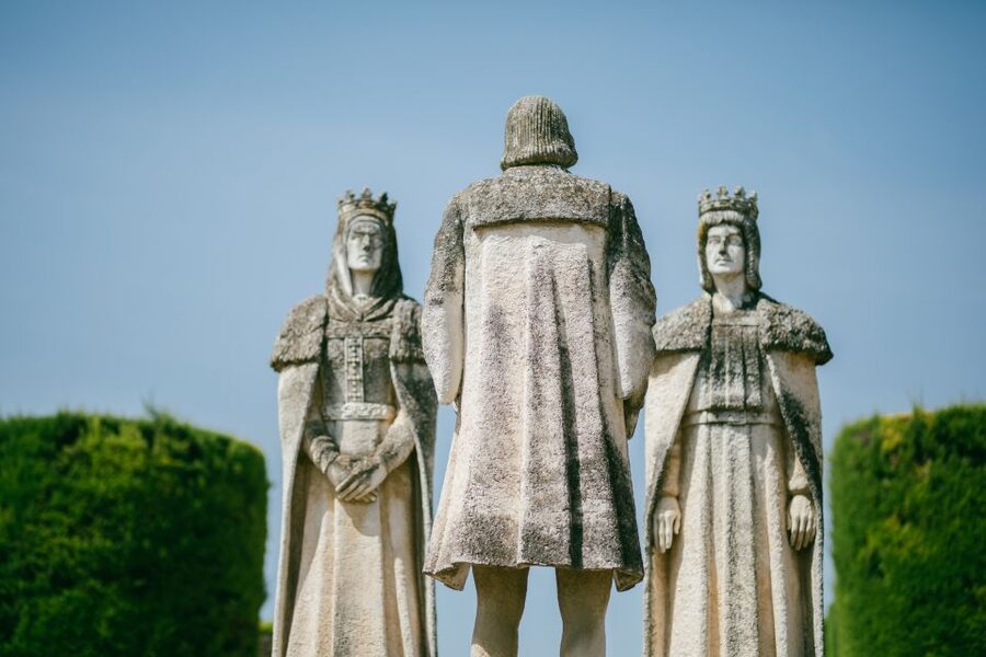 Cordoba: Alcazar of Christian Monarchs 1–Hour Guided Tour - Why the Alcázar matters in Córdoba