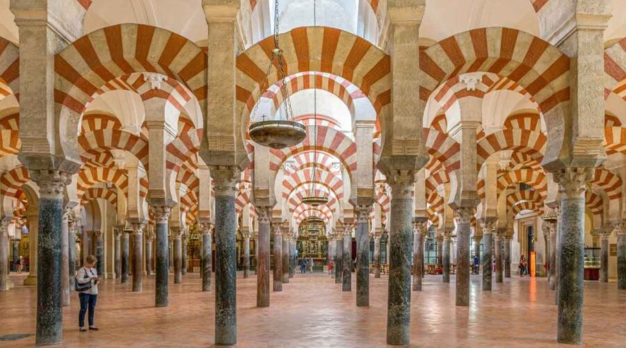 Córdoba: Mosque and Alcazar Private Tour with tickets - Why this Córdoba pairing works