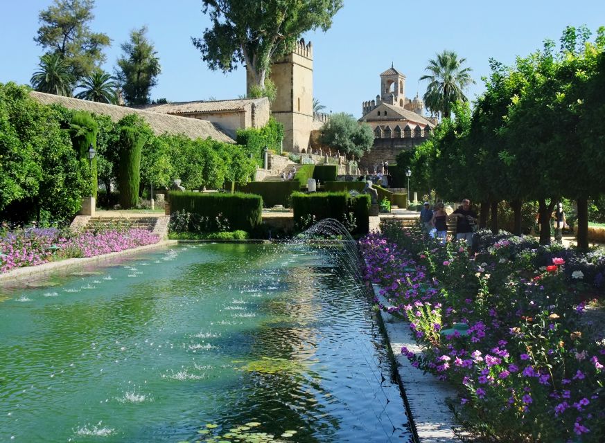 Córdoba: Mosque and Alcazar Private Tour with tickets - Timing, comfort, and the summer problem