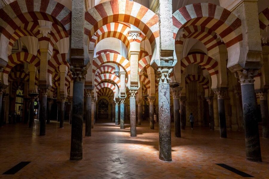 Córdoba: Mosque-Cathedral & Alcazar Guided Tour - Is $42 a fair price for two hours?
