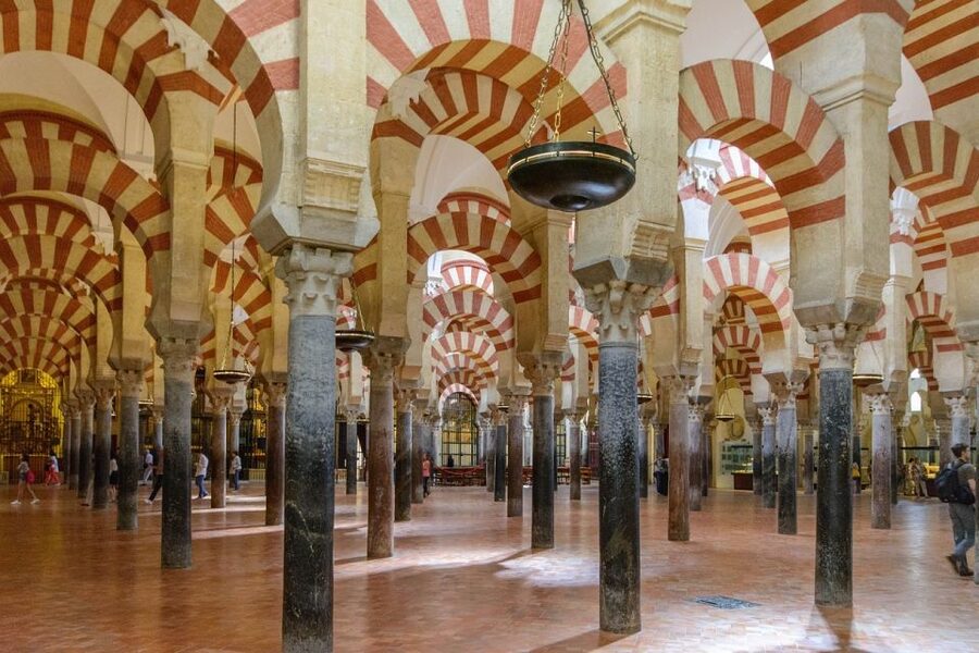 Córdoba: Mosque-Cathedral and Alcazar Tour - Is $52 a fair price?
