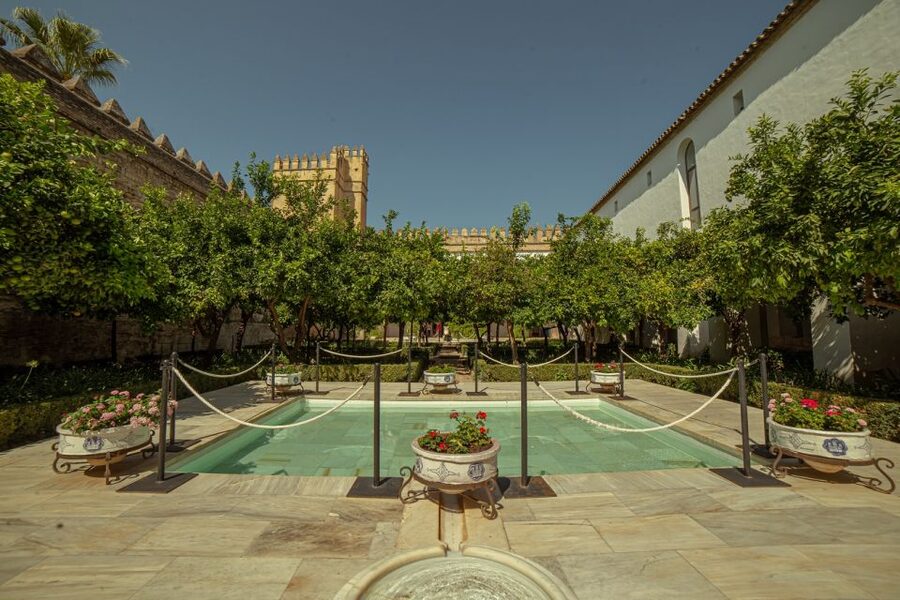 Córdoba: Mosque-Cathedral and Alcazar Tour - FAQ
