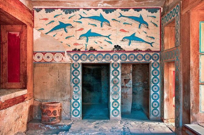Crete in a Day: Knossos, Soap Workshops, Olive Oil & Wine Tasting - Knossos in two hours