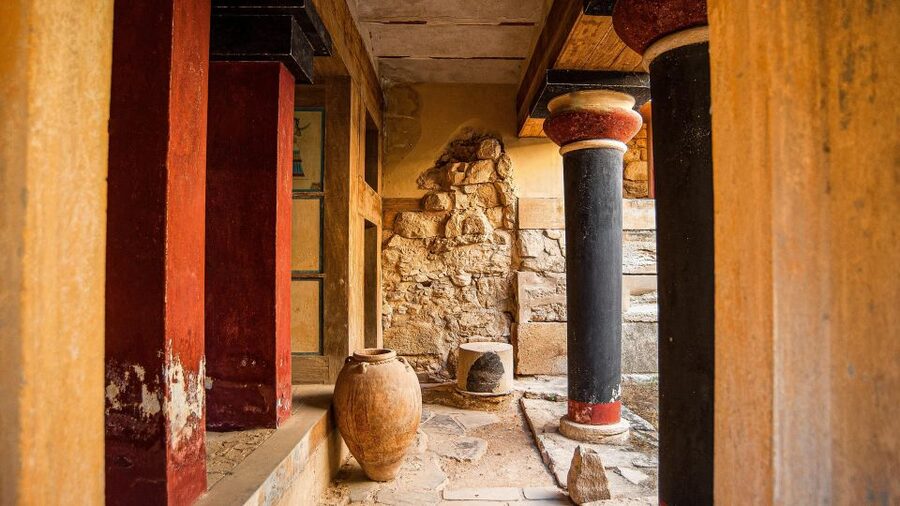 Crete: Knossos Palace, Archaeological Museum & Heraklion - What the Archaeological Museum Adds