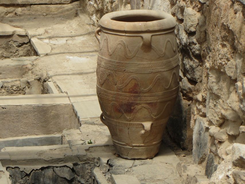 Crete: Knossos Palace & Heraklion Guided Tour - Should you book the Knossos and Heraklion day trip?