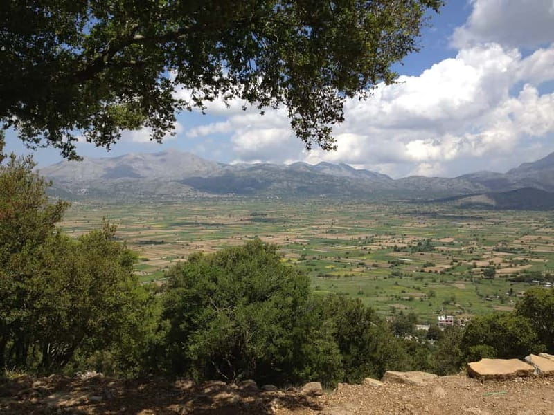 Crete: Lasithi Plateau and Knossos Palace Day Tour - The uphill walk to the Dictaean Cave