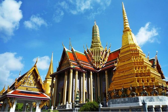 Damnern Saduak Floating Market, Grand Palace, Wat Phra Keo & Wat Pho - A Bangkok day that begins on the canals