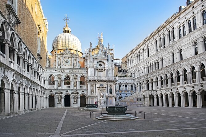 Doge's Palace small group or private tour with a local guide - Why Doge’s Palace works best with a guide
