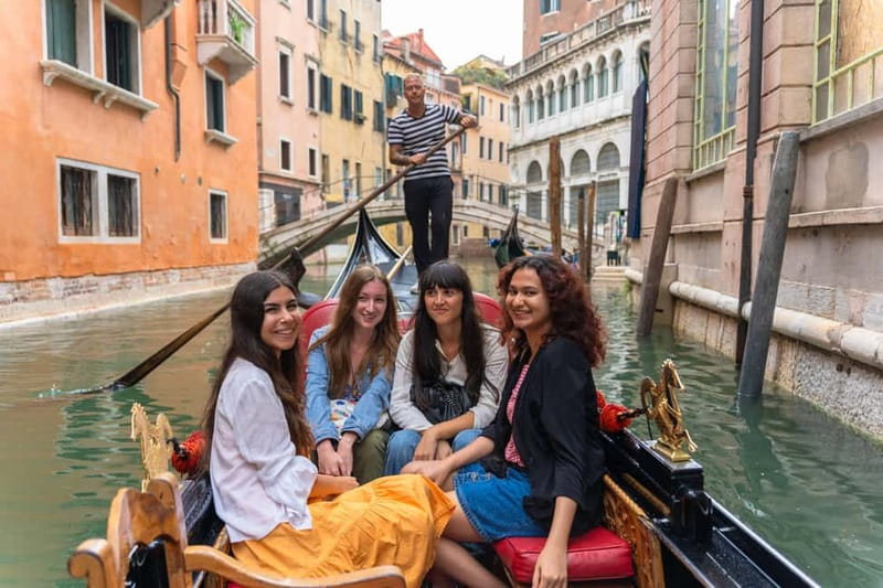 Doge's Palace, St. Mark's & Gondola Ride with Options - A 30-minute gondola ride with the right expectations