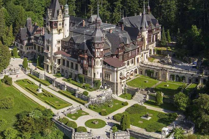 Dracula and Peles Castles Premium Tour with Hotel pick-up - Brasov, lunch, and the shape of the day