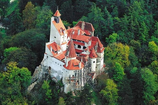 Dracula and Peles Castles Premium Tour with Hotel pick-up - Bran Castle and the Dracula story
