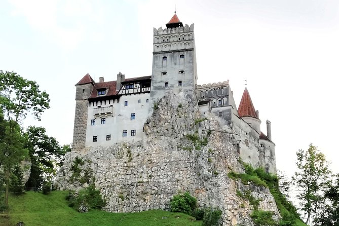 Dracula Castle, Peles and Transylvania, Premium Private Tour - Brașov’s old center in 90 minutes