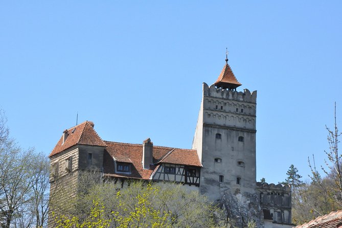 DRACULA CITY BREAK Bran Castle, Peles Castle Sinaia, Brasov City - A compact route from Bucharest to Transylvania