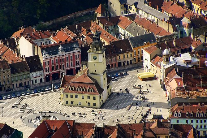 Dracula's Castle, Peles Castle and old town Brasov from Bucharest - Guide quality and group organization