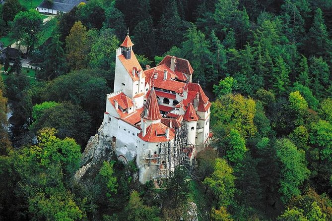 Dracula's Castle, Peles Castle and old town Brasov from Bucharest - Peles Castle in Sinaia: the most rewarding interior