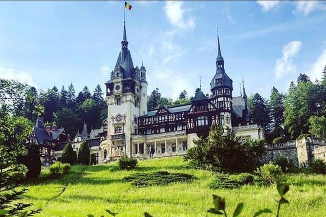 Dracula's Castle -Private Tour- with Brașov City and Peleș Castle - Who should book this Bucharest day trip?