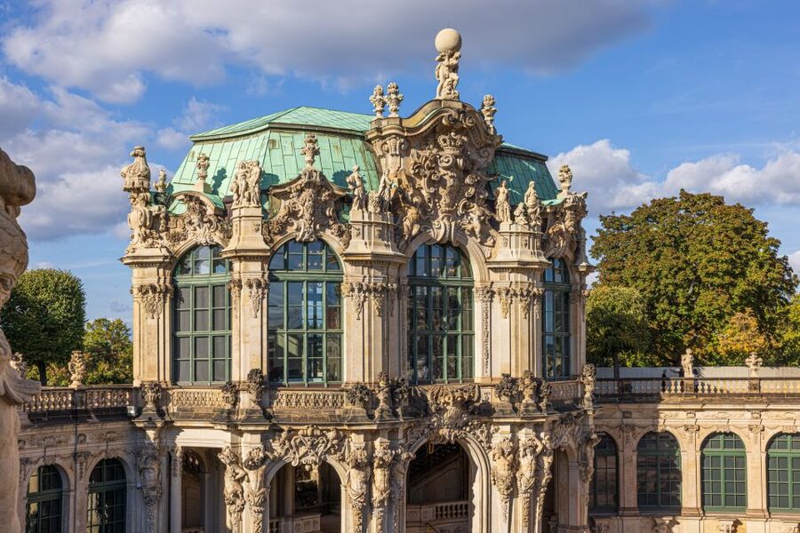 Dresden: Gala Concert in the Dresden Zwinger - Finding the Wallpavillon from Theaterplatz