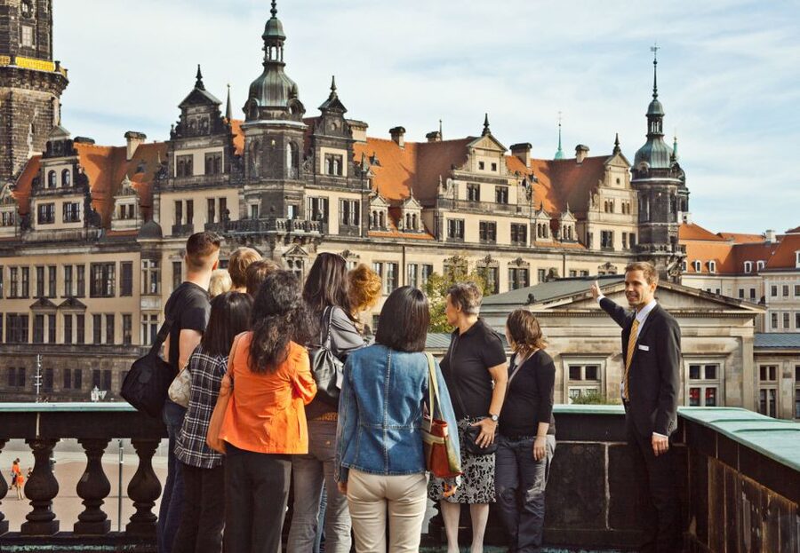 Dresden: Semperoper und Residenzschloss - The New Green Vault and Turkish Chamber