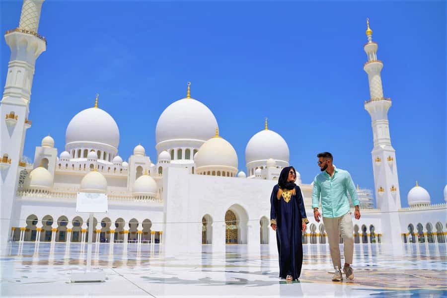 Dubai: Abu Dhabi Grand Mosque, Palace, and Heritage Village - The Corniche, Etihad Towers, and Emirates Palace from the vehicle