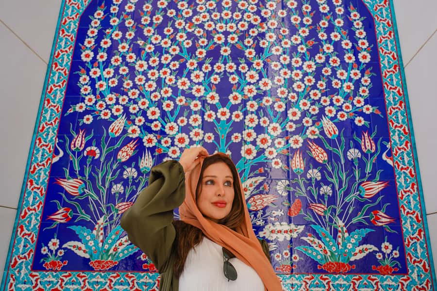 Dubai: Abu Dhabi Grand Mosque, Palace, and Heritage Village - Transport, timing, and what the $75 price covers