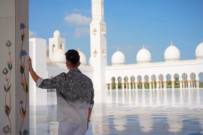 Dubai To Abu Dhabi: Grand Mosque, Royal Palace & Etihad Towers - Etihad Towers and the city from above