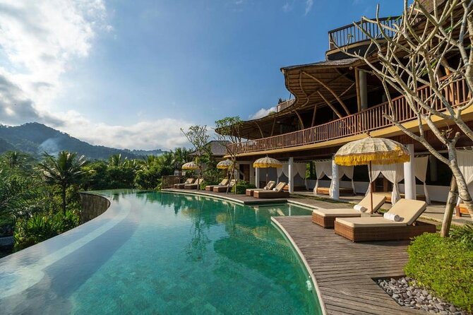 East Bali Tour: Gate of Heaven, Water Palace, Sleeping Gajah - Sidemen offers the day’s quietest setting