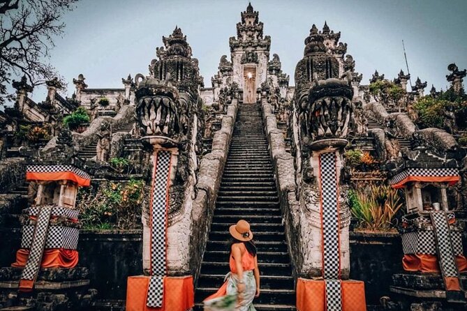 East Bali Tour: Gate of Heaven, Water Palace, Sleeping Gajah - What the private format adds