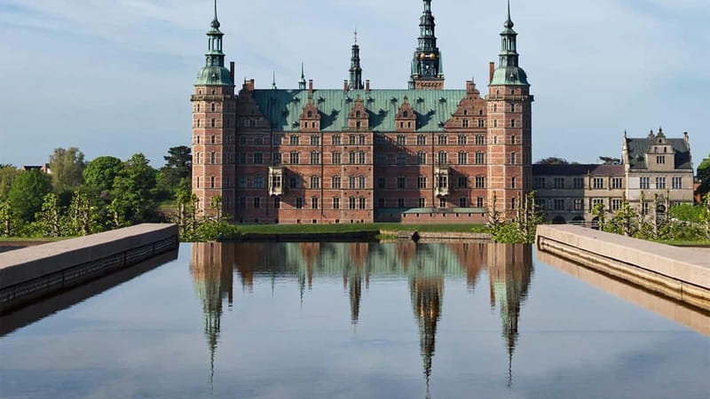 Easy Pace Tour of Kronborg Castle and Frederiksborg Palace - Pickup details can shape your morning