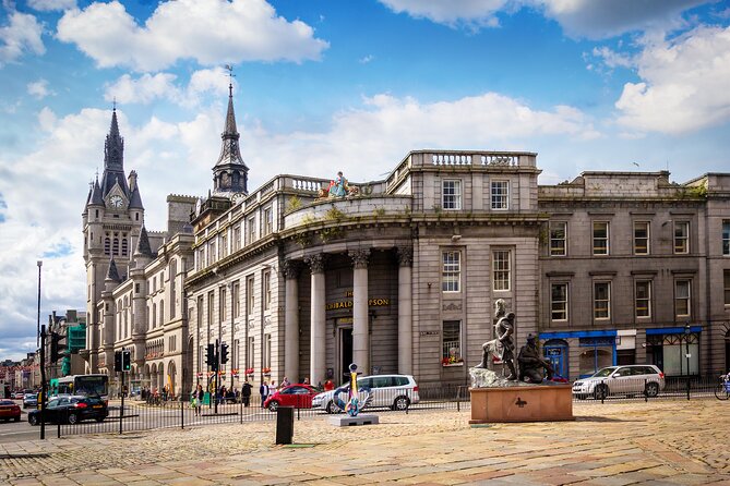 Edinburgh: Aberdeenshire, Balmoral Castle and the Northeast Coast - At a glance: the details that matter