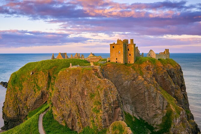 Edinburgh: Aberdeenshire, Balmoral Castle and the Northeast Coast - Balmoral Castle: allow your best attention