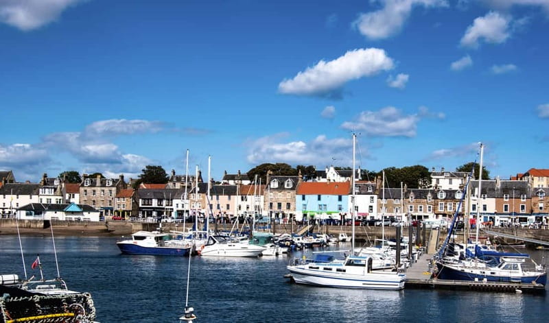 Edinburgh: St. Andrews and Falkland Palace Day Tour - Three Hours in St Andrews