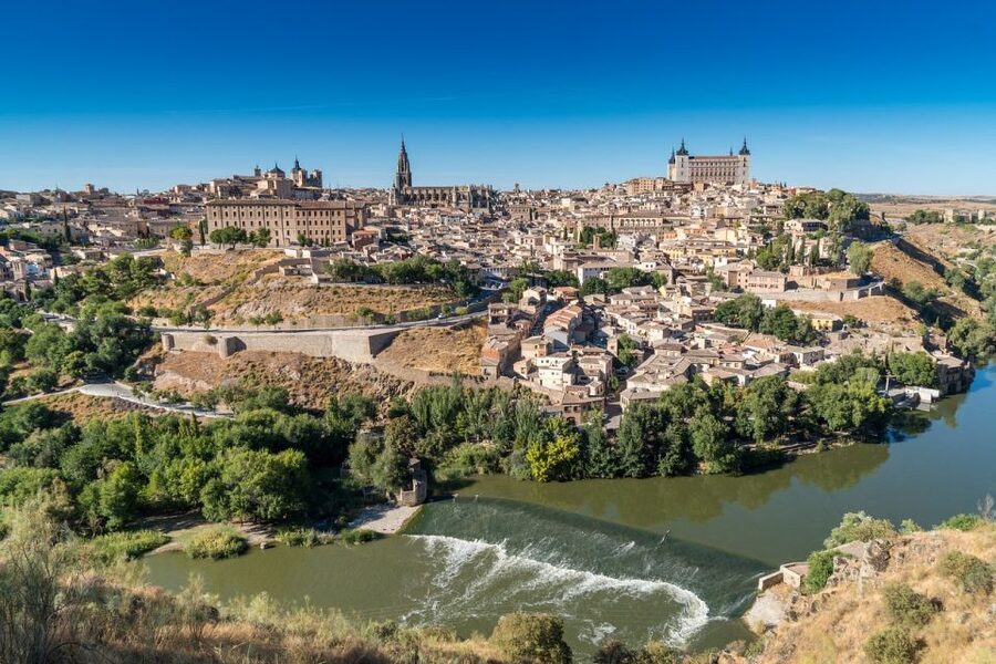 Essential Toledo with Alcázar - Entering the Alcázar of Toledo