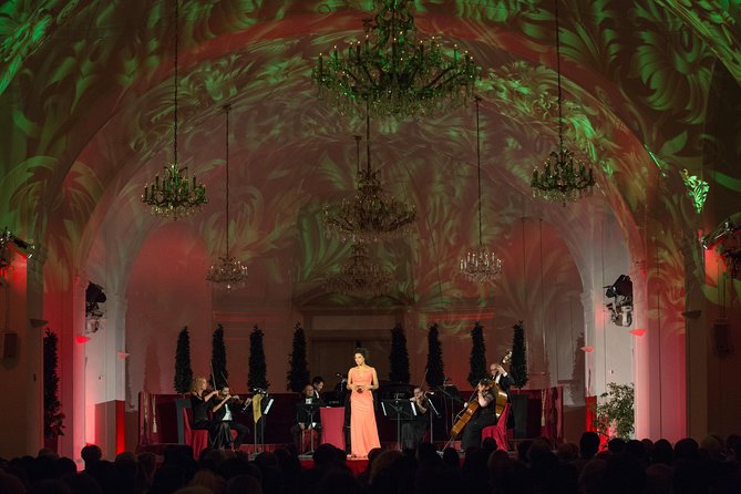 Exclusive Evening at Schönbrunn Palace: After-Hours Audiotour, Dinner, Concert - Dinner near the palace, with convenience over cuisine
