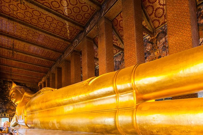 Exclusive Tour – Grand Palace, Emerald Buddha & Reclining Buddha - Wat Phra Kaew and the Emerald Buddha
