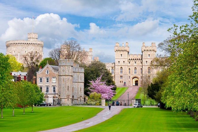 Extended visit: Windsor Castle & Stonehenge - Coach comfort and the practical rhythm of the day