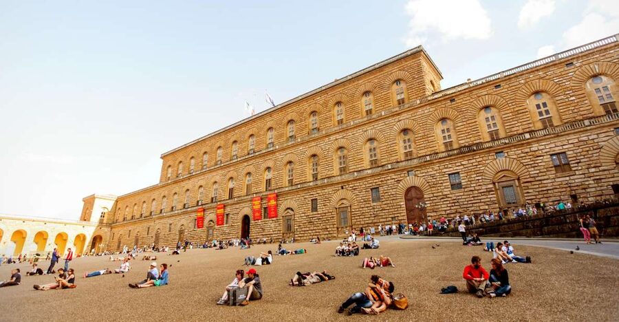 Florence: Entrance Ticket to Pitti Palace - The royal apartments: art in a lived-in setting