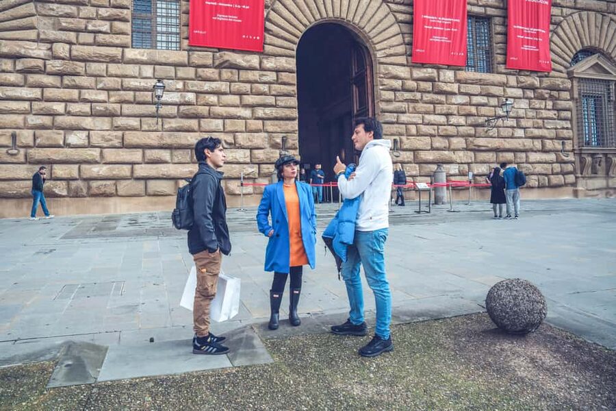 Florence: Palatina Gallery and Pitti Palace Guided Tour - Why Pitti Palace feels different from Florence’s other museums