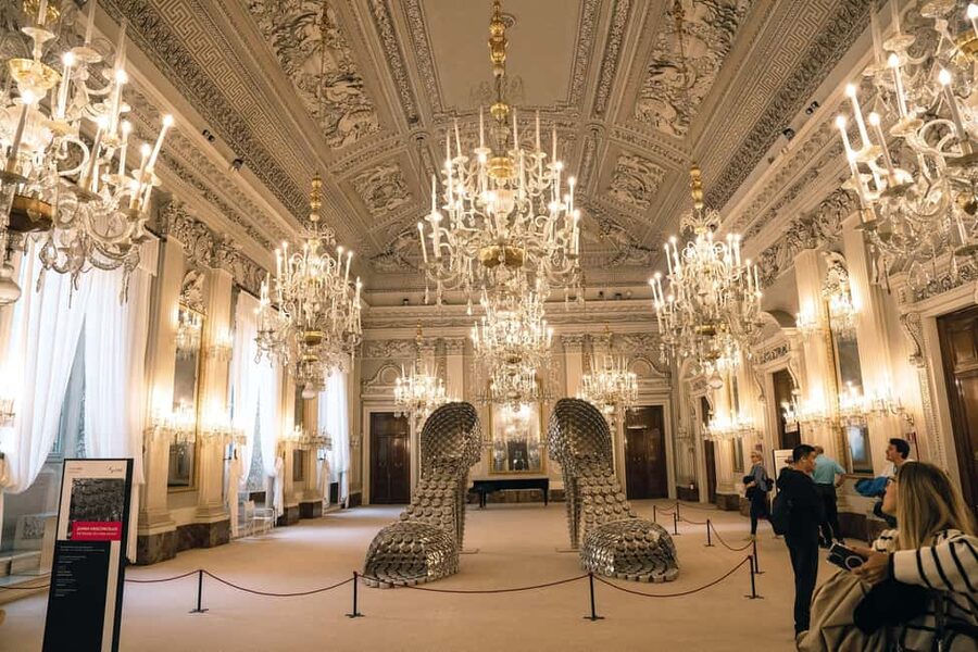 Florence: Palatina Gallery and Pitti Palace Guided Tour - The optional wine tasting with local snacks