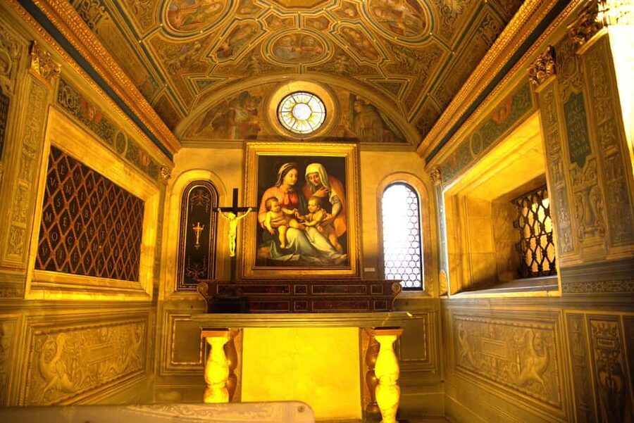 Florence: Palazzo Vecchio Entry Ticket with Audio Guide - Renaissance artists in a civic setting