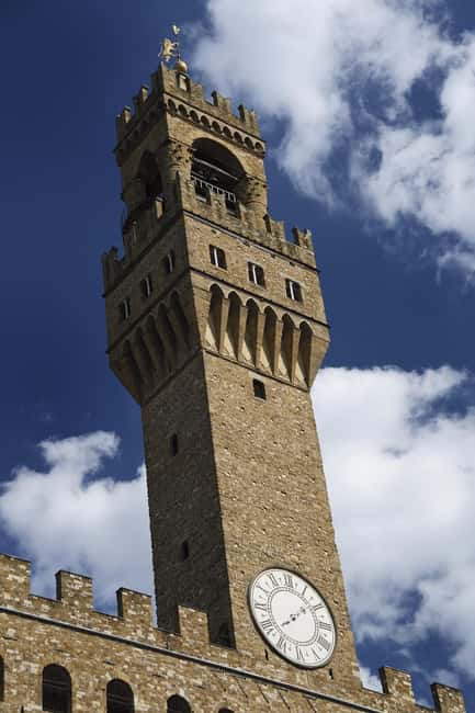 Florence: Palazzo Vecchio Entry with Option Tower Climb - Audio languages and English guidance