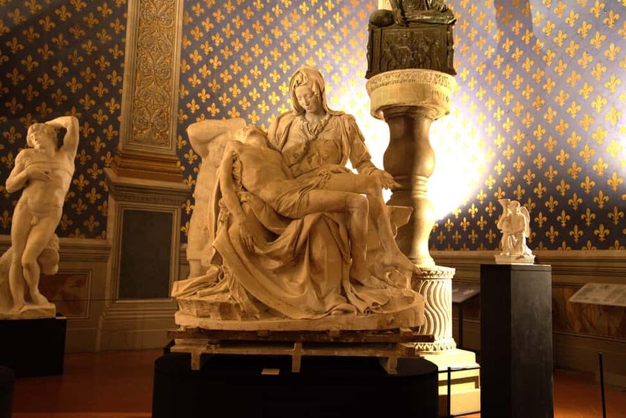 Florence: Palazzo Vecchio Entry with Option Tower Climb - Meeting behind Neptune’s Fountain