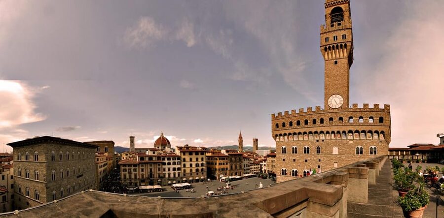 Florence:Palazzo Vecchio Skip-the-line Ticket & Audio Guide - Courtyard of Michelozzo: Your First Look Inside