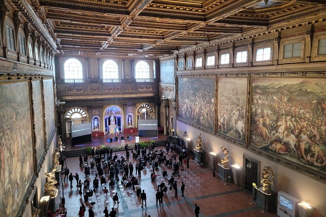 Florence Palazzo Vecchio Skip-the-Line Ticket with Host - Inside the palace, from city hall to Medici residence