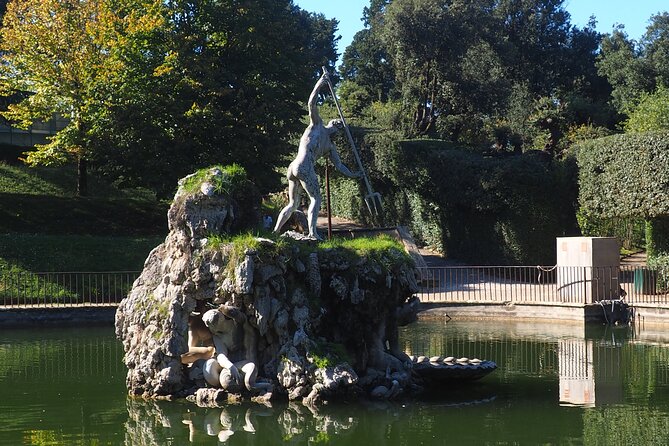 Florence Pitti Palace and Boboli Gardens Entry Ticket and eBook - What the eBook can and cannot do